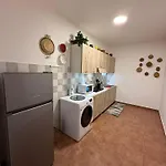 Casa Lydia Ламеция-Терме
