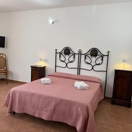 Casa Lydia Bed & Breakfast *