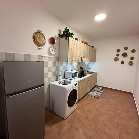 Casa Lydia למזיה טרמה