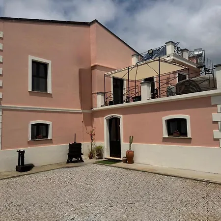 Casa Lydia לינה וארוחת בוקר למזיה טרמה