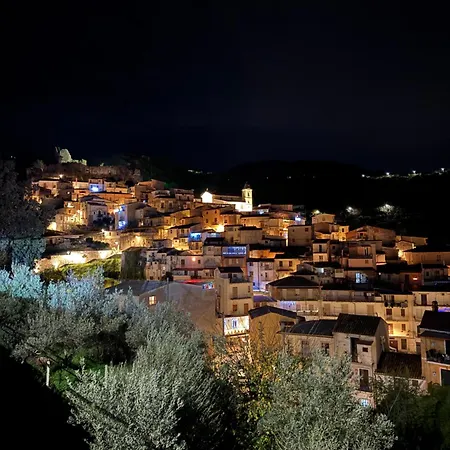 Casa Lydia 住宿加早餐酒店 *