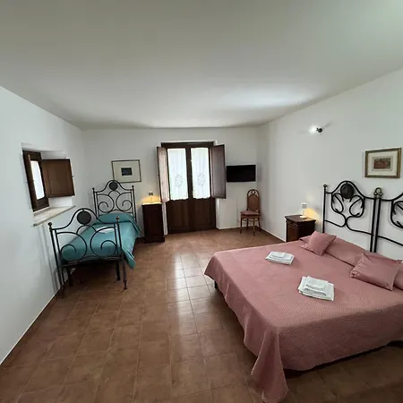 לינה וארוחת בוקר Casa Lydia למזיה טרמה