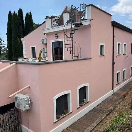 Panzió Casa Lydia *