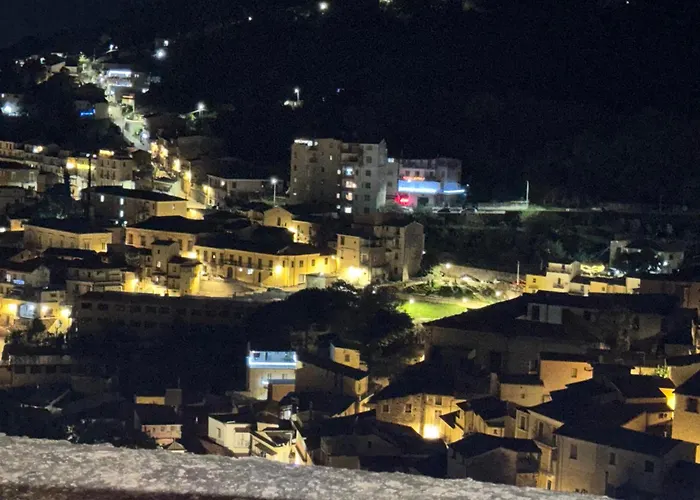 Casa Lydia Alojamento de Acomodação e Pequeno-almoço *